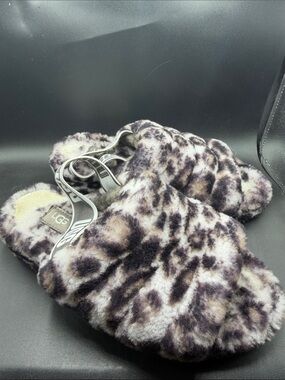 UGG Faux Fur Leopard Print Slide Slippers - Gray/Black